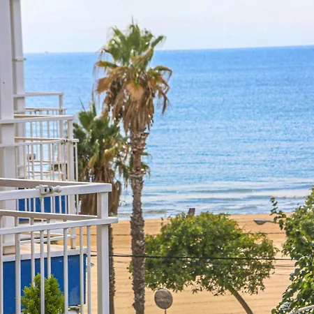 Litoral Costa Dorada - Coral Only Families * Cambrils