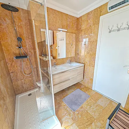 Litoral Costa Dorada - Coral Only Families