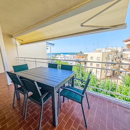 Litoral Costa Dorada - Coral Only Families