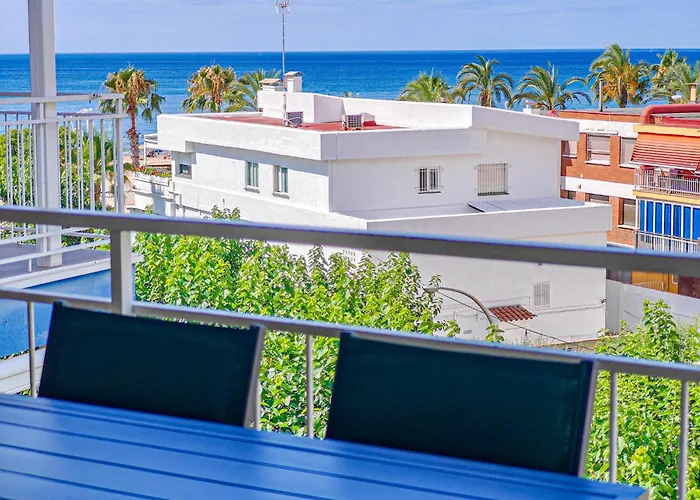 Litoral Costa Dorada - Coral Only Families * Cambrils